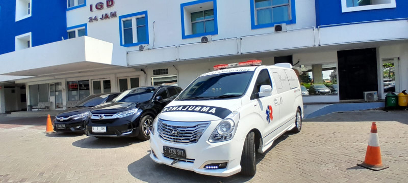 Ambulance Medical dan Non Medical VIP