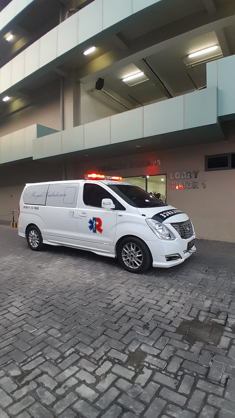 Ambulance Medical dan Non Medical VIP
