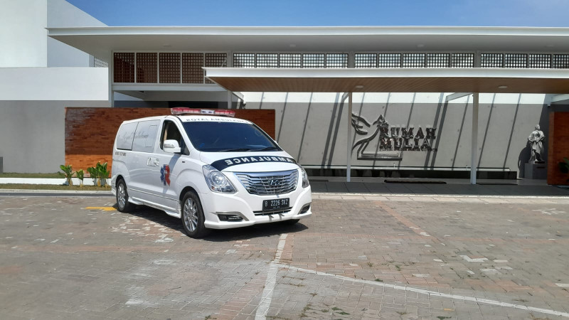 Ambulance Medical dan Non Medical VIP